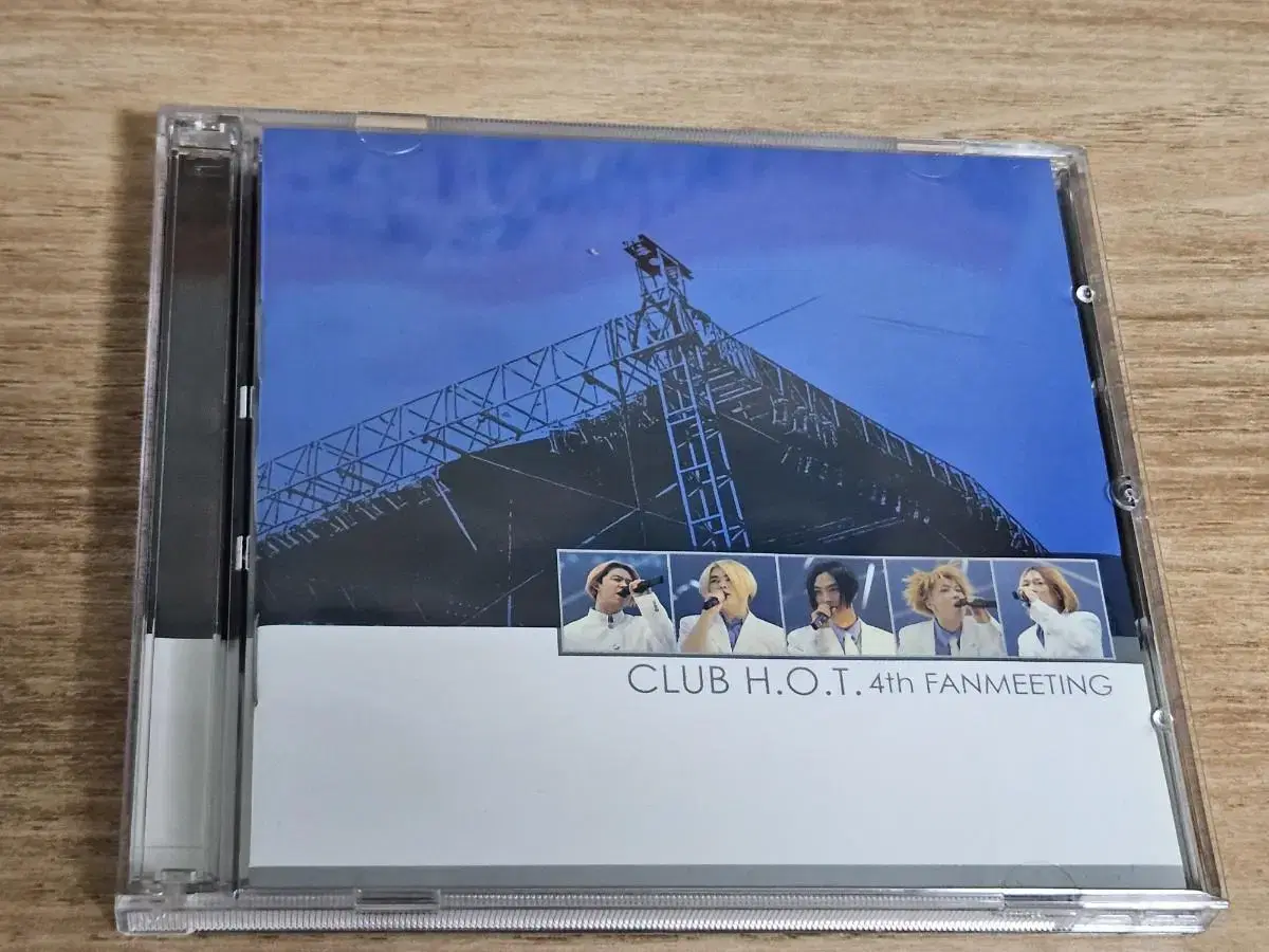 Club Hot 4th Fanmeeting (2VCD)